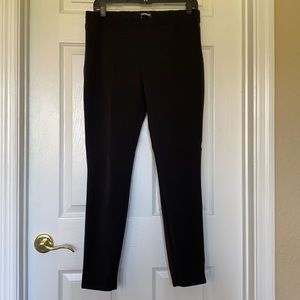 Express extreme stretch black leggings. Sz Medium.
